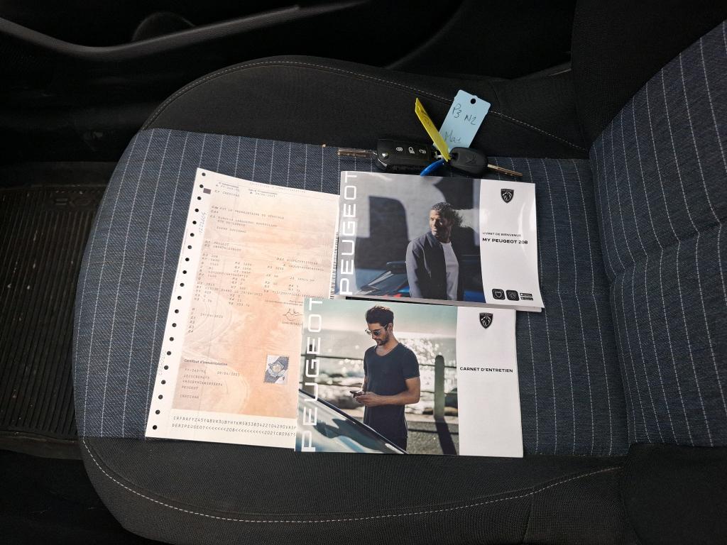 Peugeot 208 BLUEHDI 100 S&S BVM6 PREMIUM PACK 2021