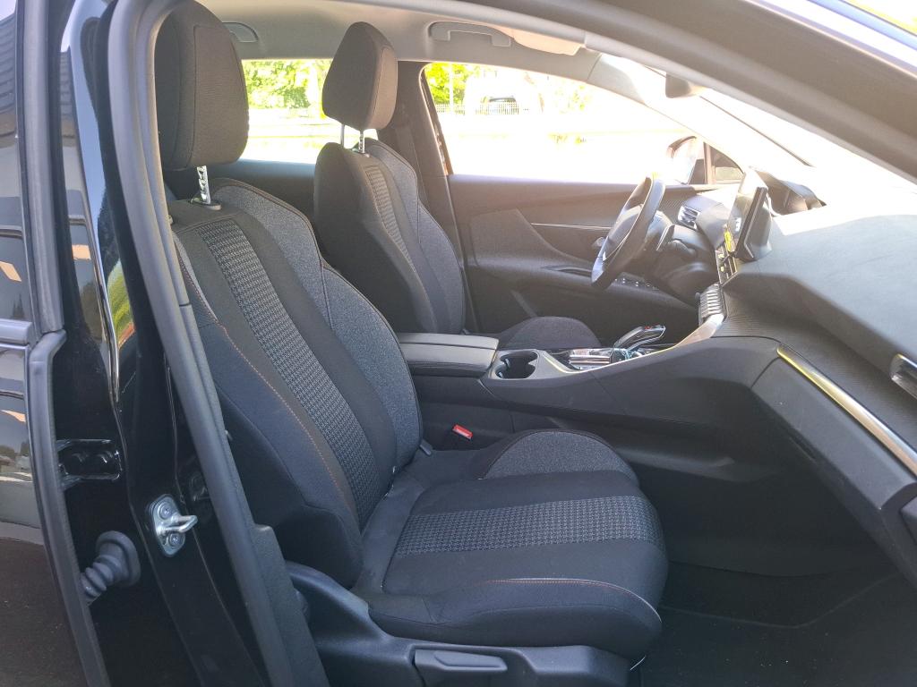 Peugeot 3008 BlueHDi 130ch S&S EAT8 Active Business 2021
