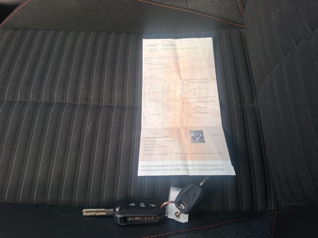 Peugeot 208 BLUEHDI 100 S&S BVM6 PREMIUM 2023