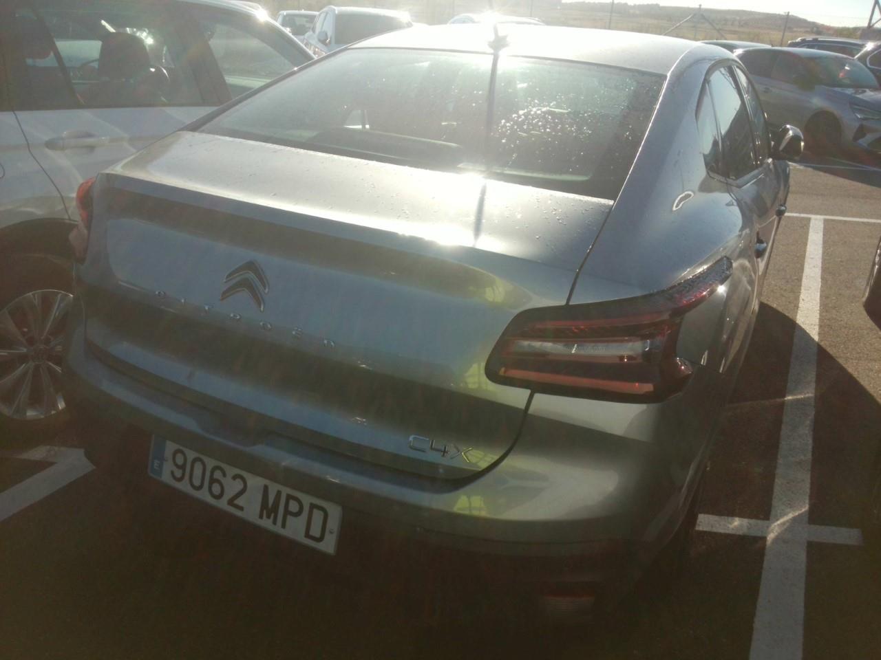 Foto Citroën C4 X 4