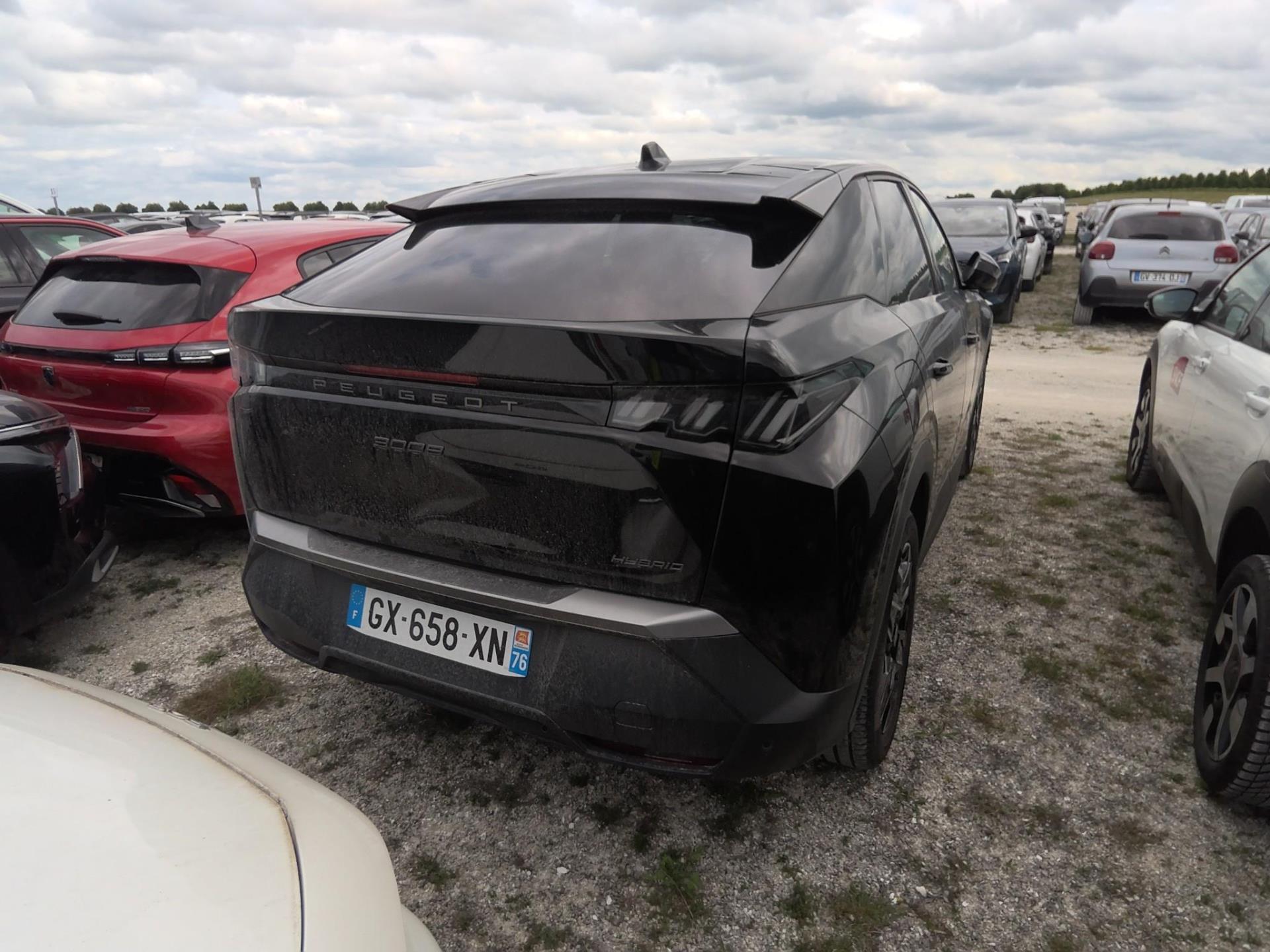 Peugeot 3008 Hybrid 136 e-DCS6 Allure 2024