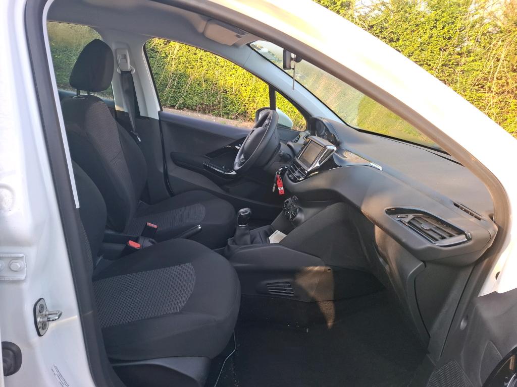 Peugeot 208 AFFAIRE BLUEHDI 100 S&S BVM5 PREMIUM PACK 2020
