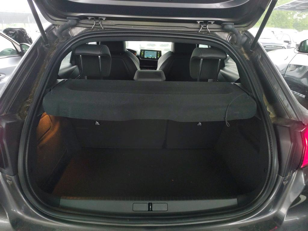Peugeot 208 PureTech 130 S&S EAT8 GT Pack 2021