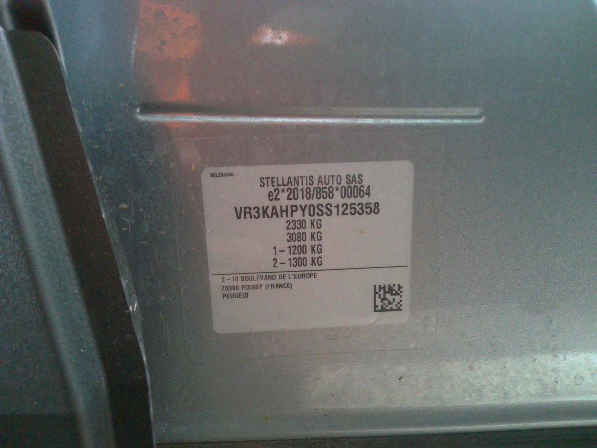 Peugeot 5008 Hybrid 145 ch e-DCS6 Allure 2025