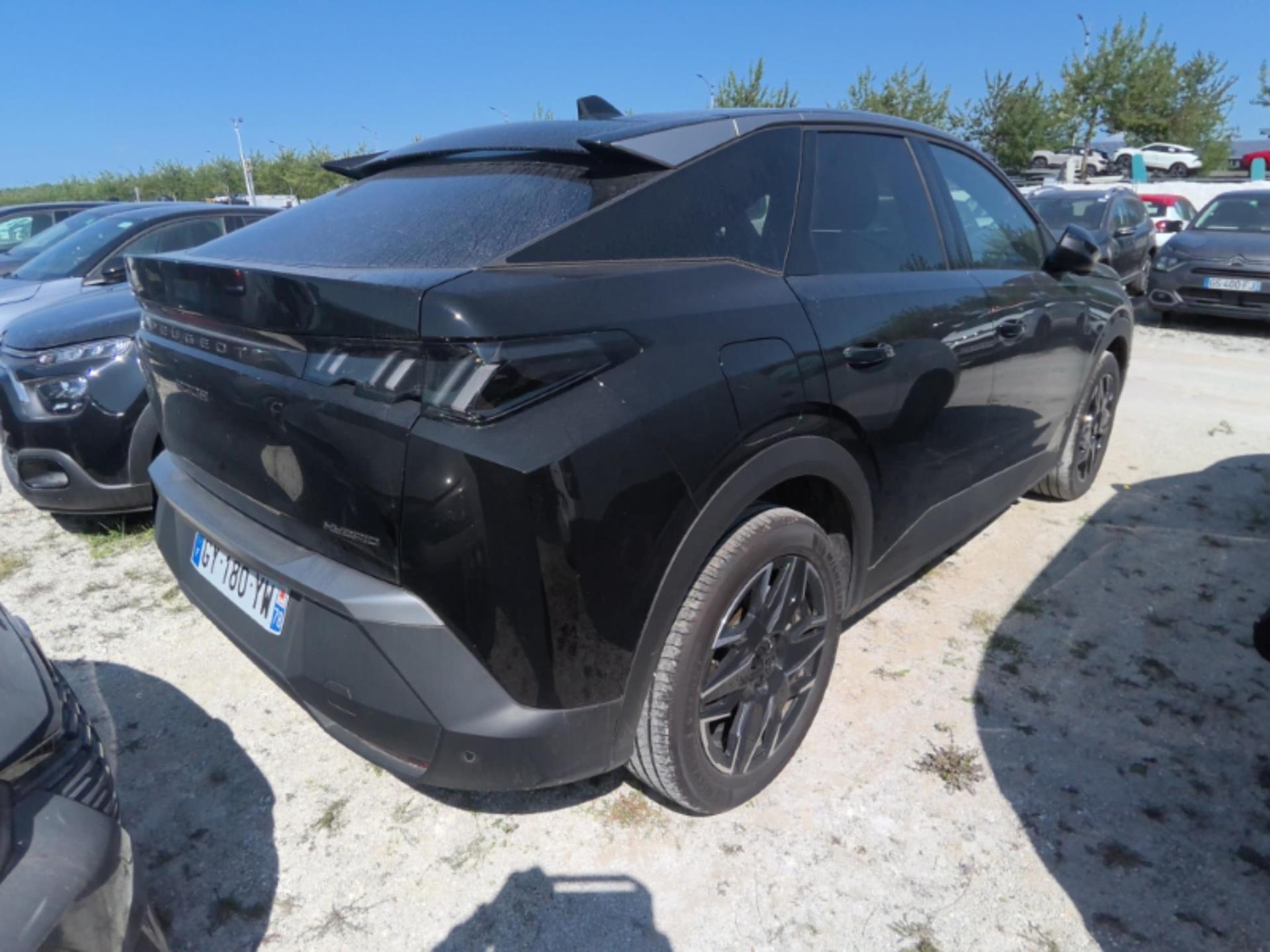 Peugeot 3008 Hybrid 136 e-DCS6 Allure 2024