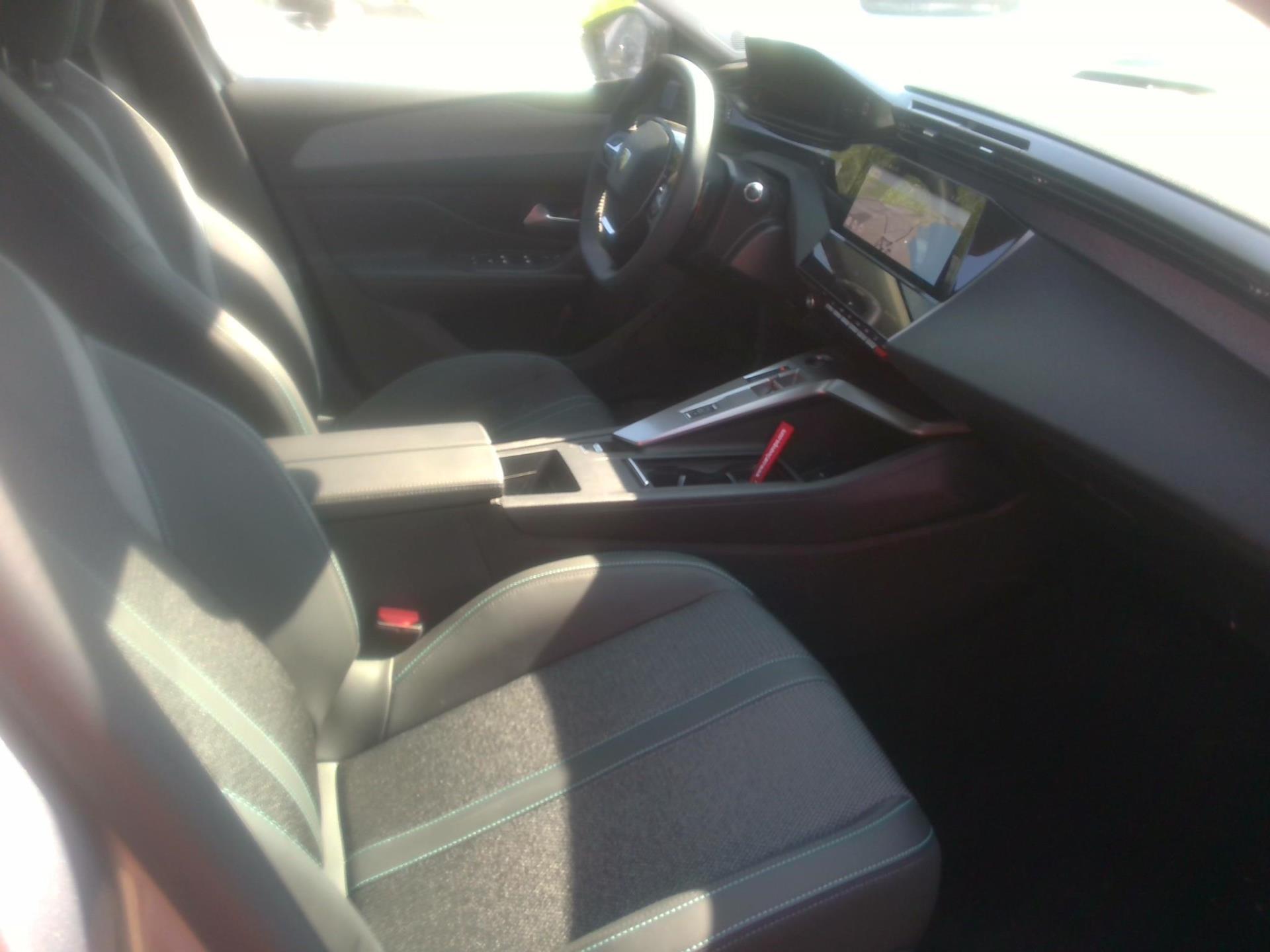 Peugeot 308 BlueHDi 130ch S&S EAT8 Allure 2025