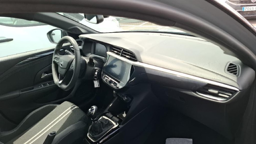Foto Opel Corsa 12