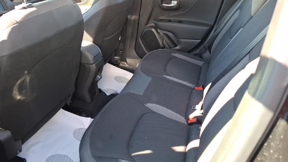 Foto Jeep Renegade 15