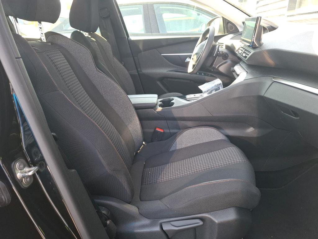 Peugeot 3008 BlueHDi 130ch S&S EAT8 Active Business 2021