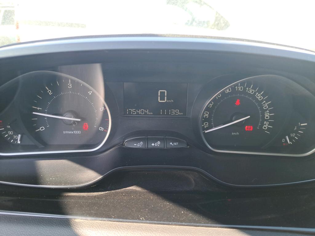 Peugeot 208 AFFAIRE BLUEHDI 100 S&S BVM5 PREMIUM PACK 2019