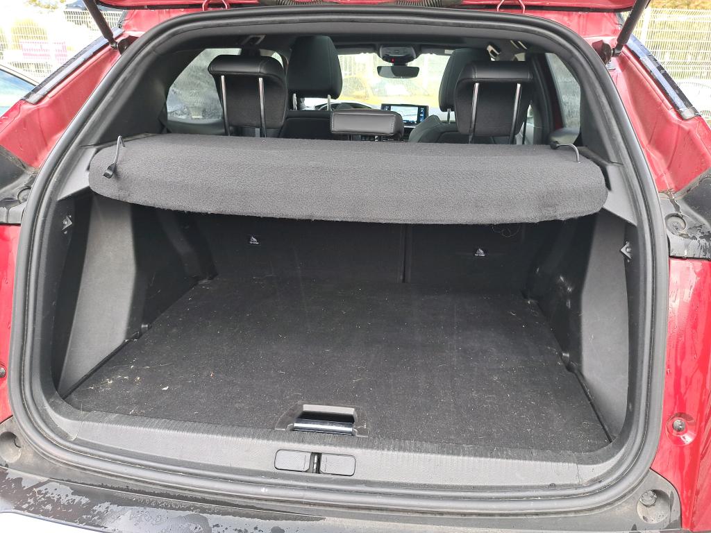 Peugeot 2008 PureTech 130 S&S BVM6 GT 2021