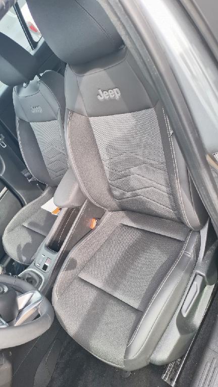 Foto Jeep AVENGER 15
