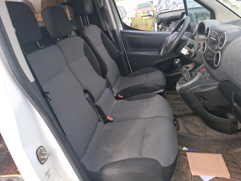 Peugeot PARTNER FOURGON STANDARD 1.6 BLUEHDI 100 BVM5 PREMIUM 2017