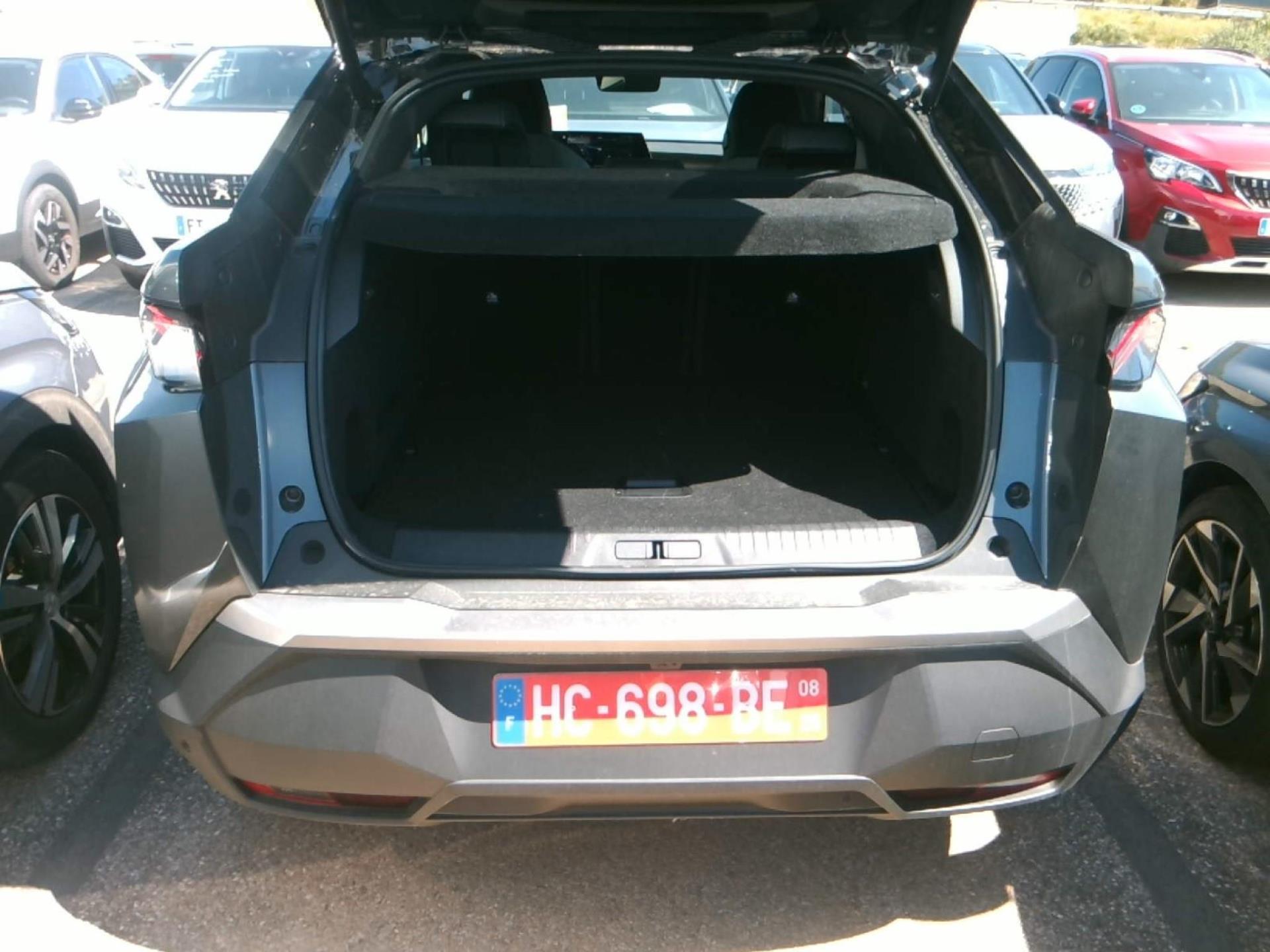 Peugeot 3008 Hybrid 136 e-DCS6 GT 2025