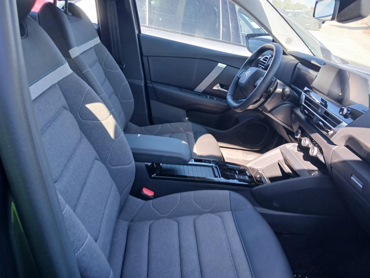 Foto Citroën C4 X 10