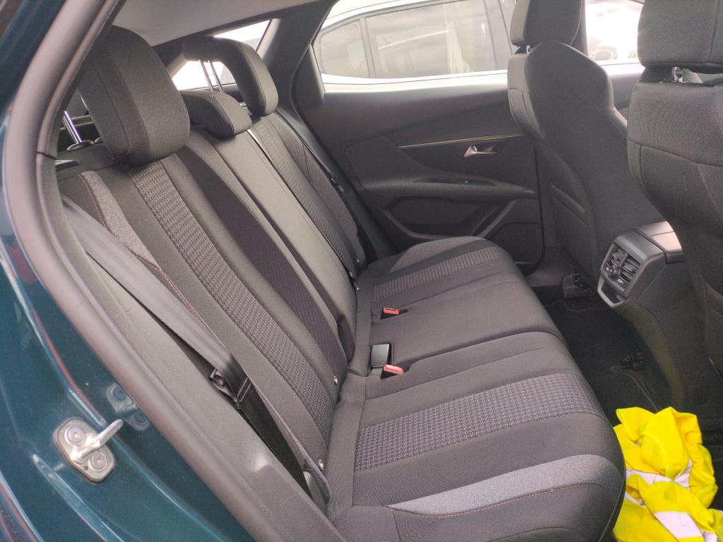 Peugeot 3008 BlueHDi 130ch S&S EAT8 Active Pack 2022