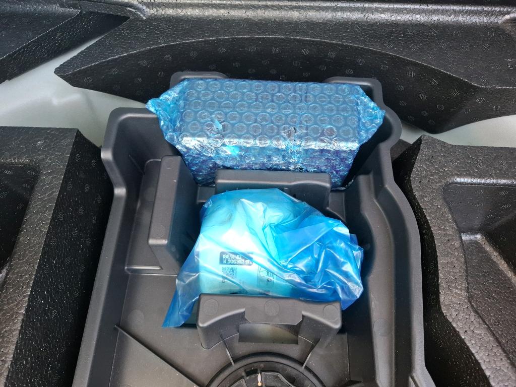 Peugeot 208 BlueHDi 100 S&S BVM6 Allure Pack 2022