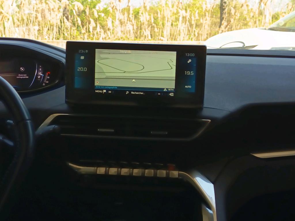 Peugeot 3008 BlueHDi 130ch S&S EAT8 Active Business 2021
