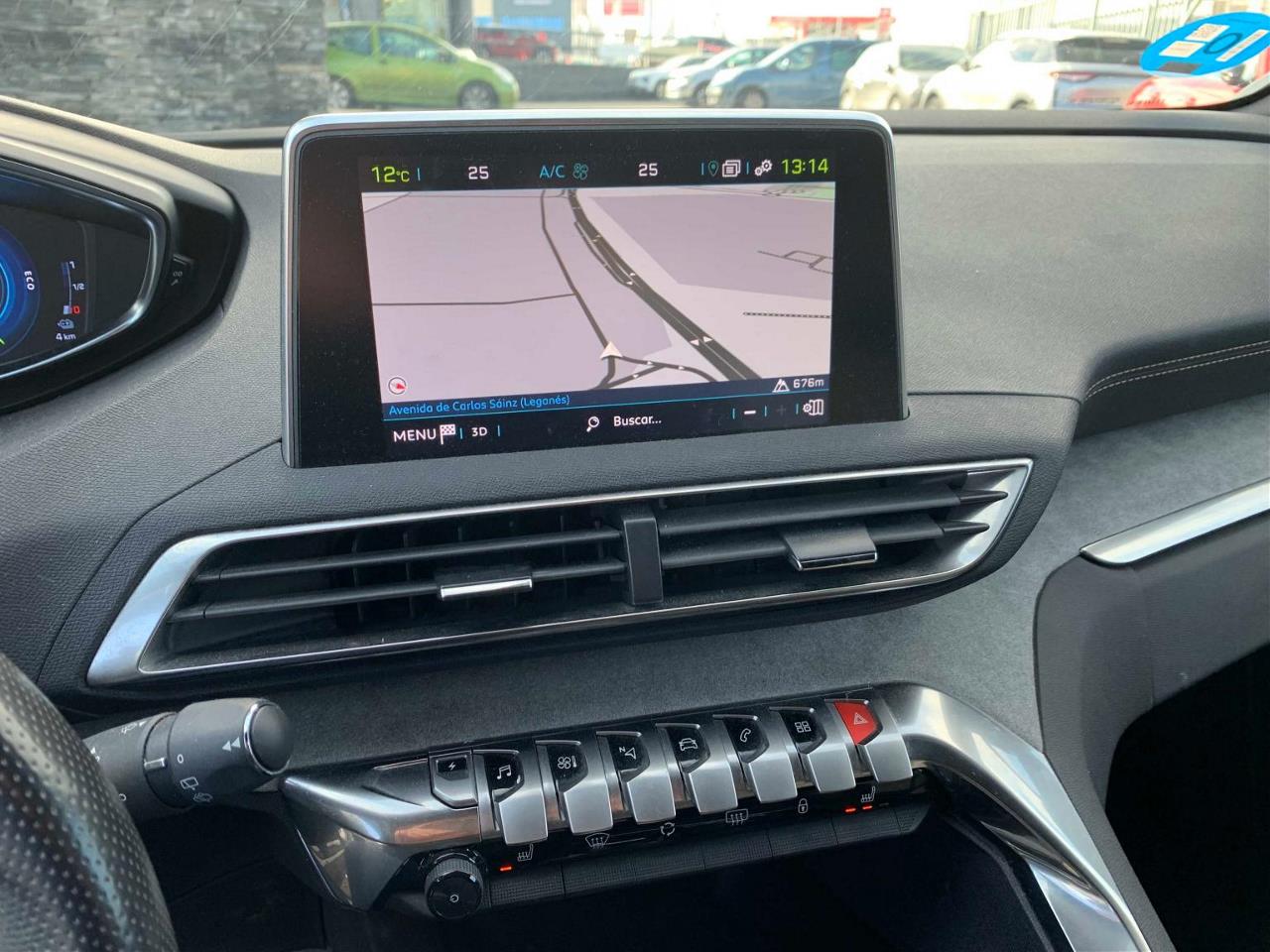 Foto Peugeot 3008 Hybrid 3