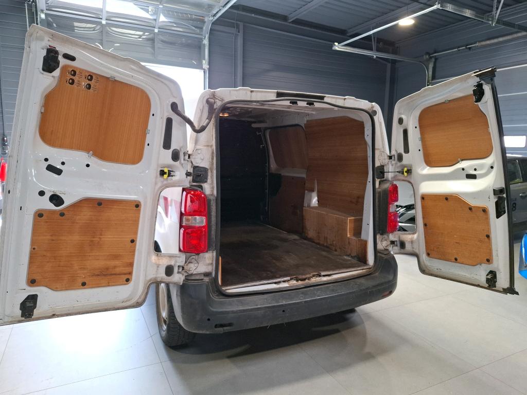 Peugeot EXPERT FGN TOLE STANDARD 2.0 BLUEHDI 120 S&S BVM6 PREMIUM 2018
