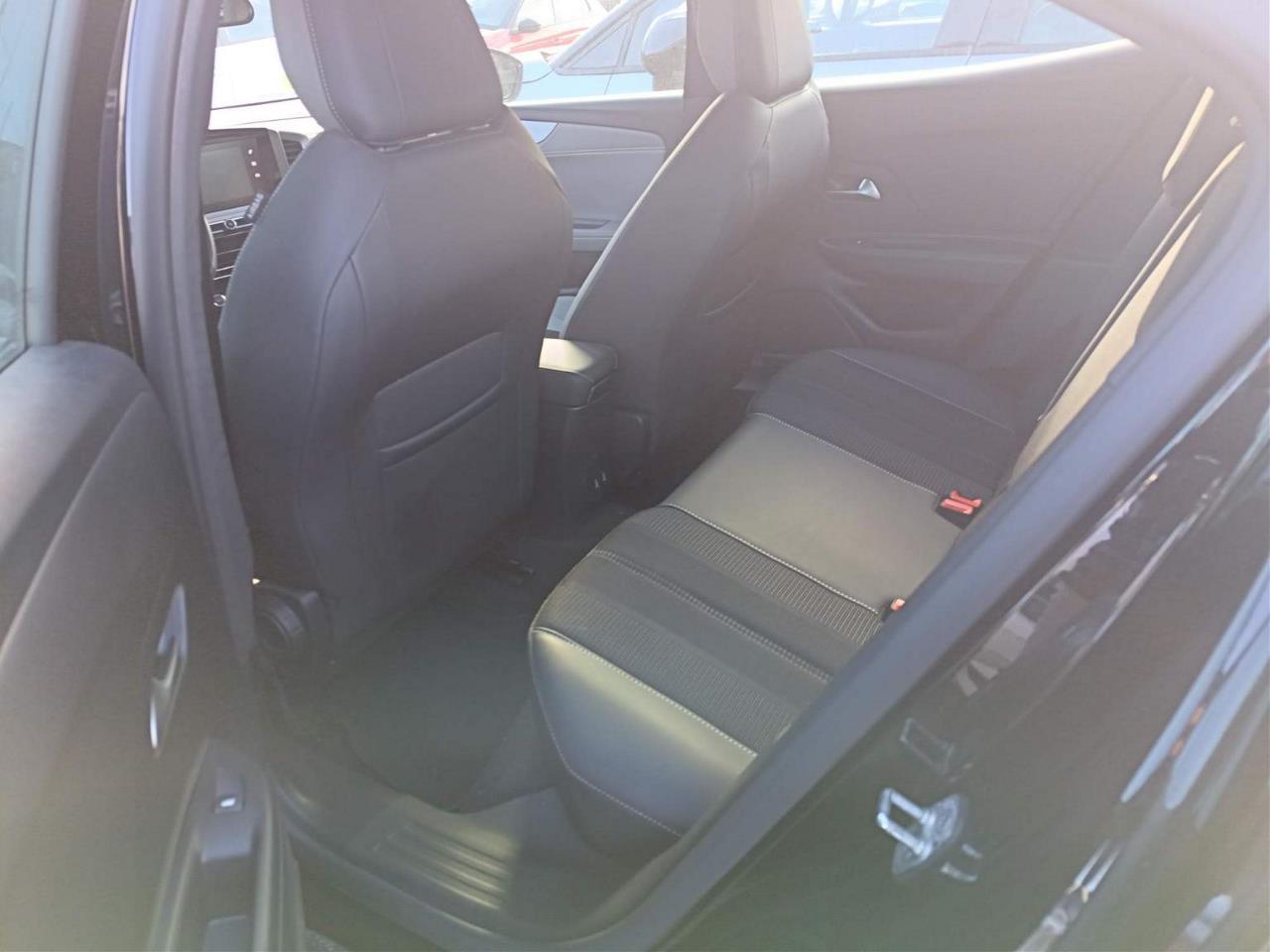 Foto Opel Mokka 11