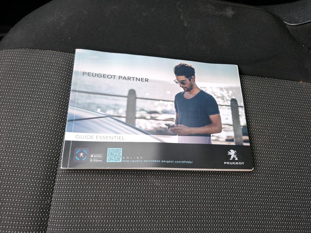Peugeot PARTNER FOURGON STANDARD 650 KG BLUEHDI 100 S&S BVM5 PREMIUM 2020
