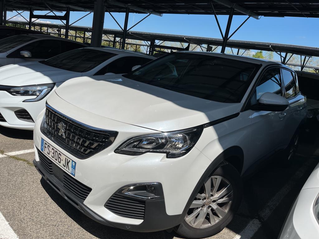 NV 3008 SUV
