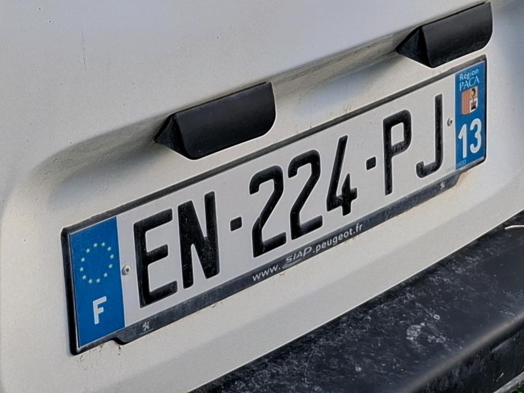 Peugeot PARTNER FOURGON STANDARD 1.6 BLUEHDI 100 BVM5 PREMIUM 2017