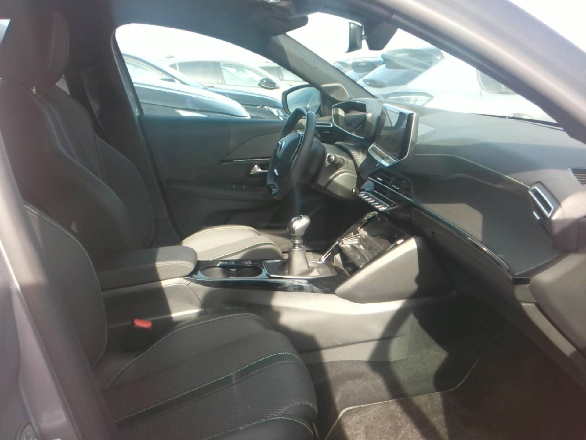 Peugeot 208 PureTech 100 S&S BVM6 GT 2024