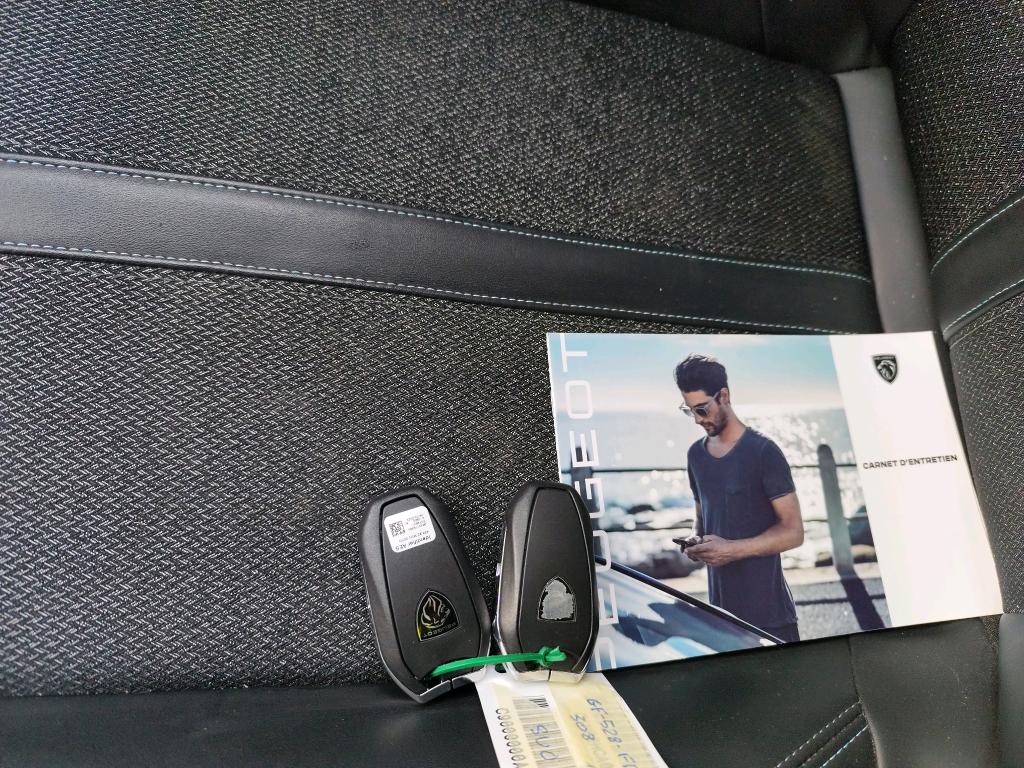 Peugeot 308 BlueHDi 130ch S&S EAT8 Allure 2022