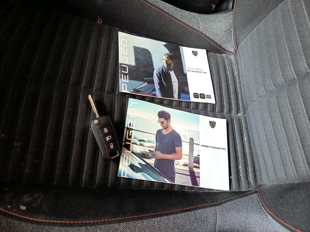 Peugeot 208 BLUEHDI 100 S&S BVM6 ACTIVE BUSINESS R 2023