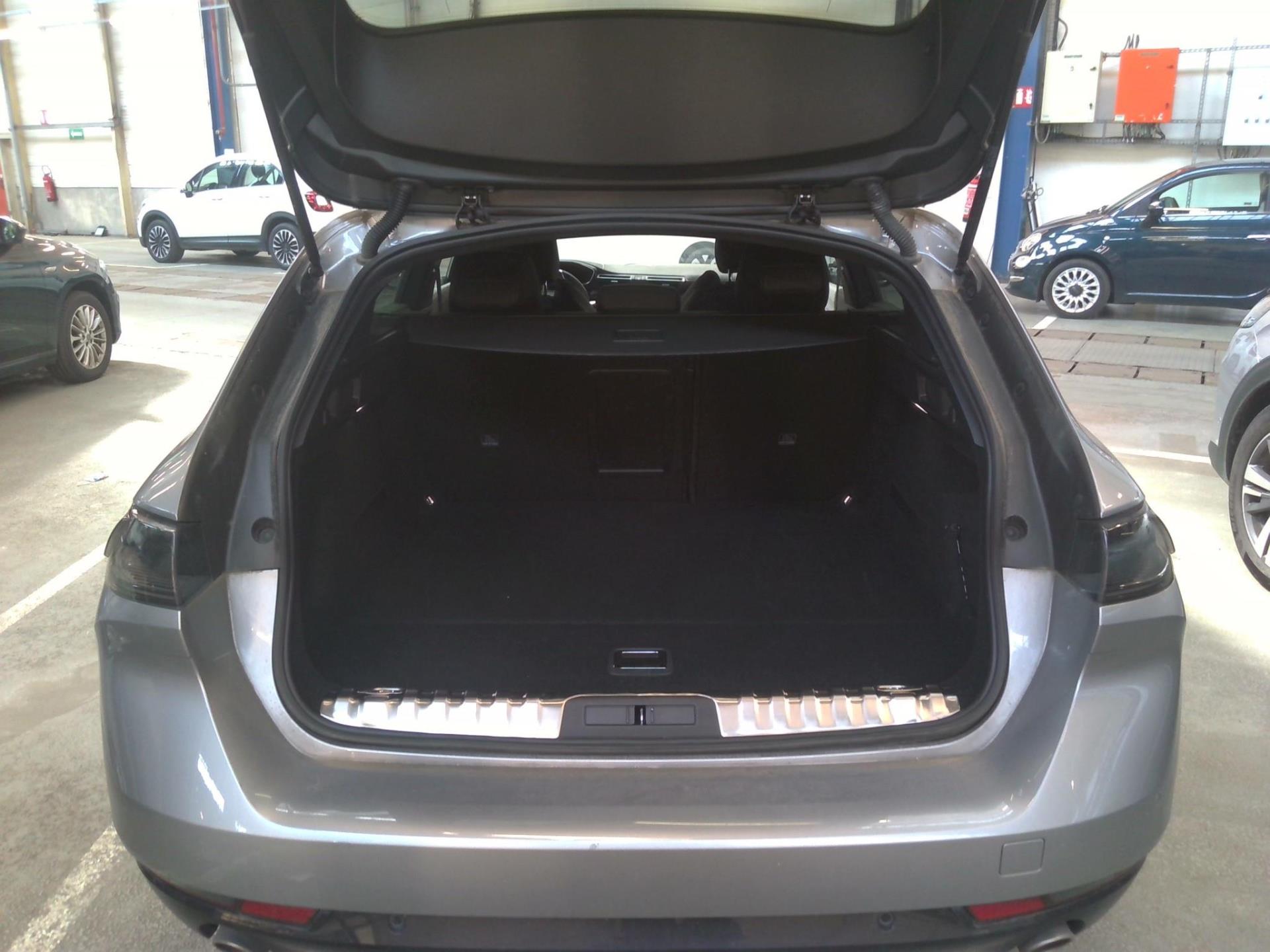 Peugeot 508 SW Hybrid 225 e-EAT8 GT 2023