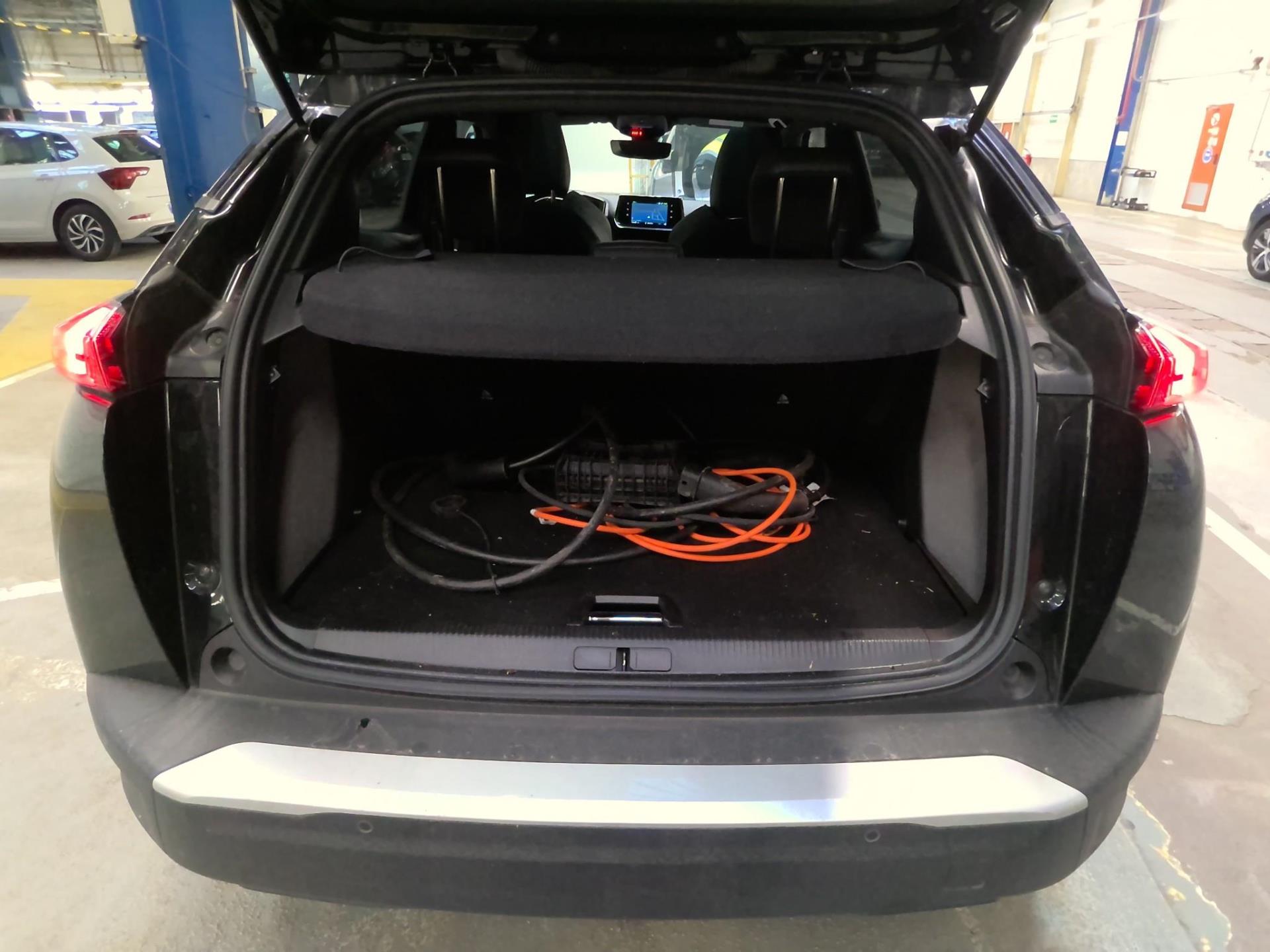 Peugeot 2008 Electrique 136 ch GT 2023