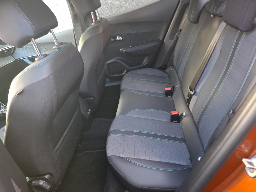 Peugeot 2008 BlueHDi 130 S&S EAT8 Allure 2022