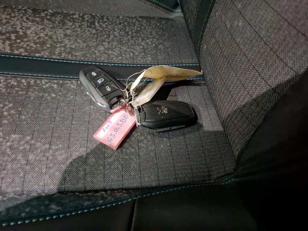 Peugeot 2008 PureTech 130 S&S EAT8 Allure Pack 2022