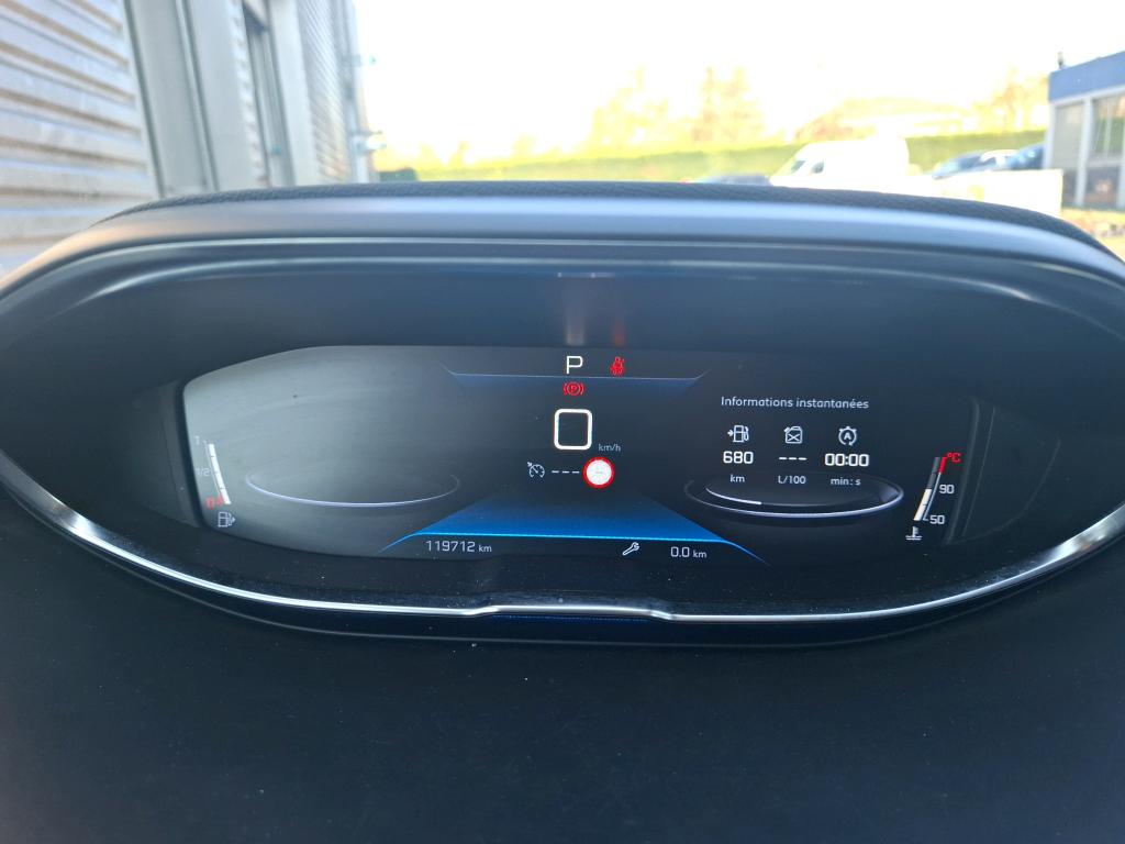 Peugeot 3008 Puretech 130ch S&S EAT8 Active Business 2020