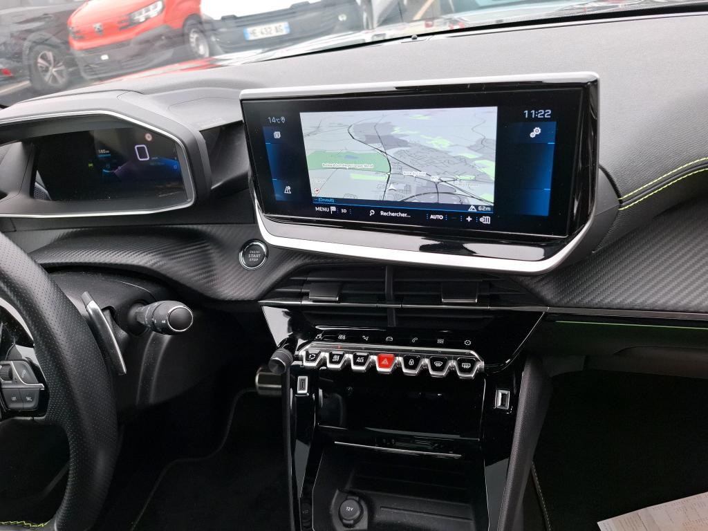 Peugeot 2008 PureTech 130 S&S EAT8 GT 2023