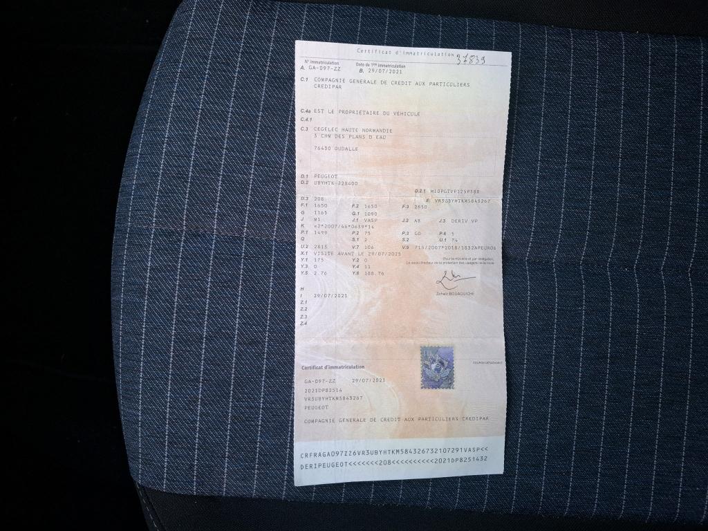 Peugeot 208 BLUEHDI 100 S&S BVM6 PREMIUM 2021