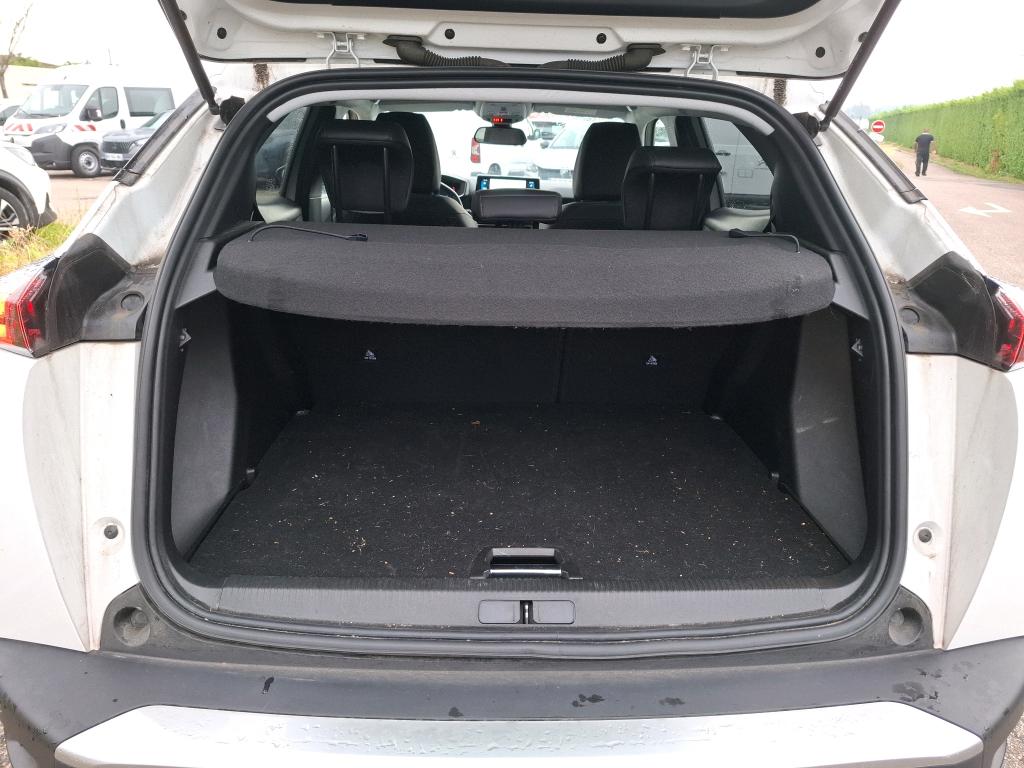 Peugeot 2008 PureTech 130 S&S EAT8 Allure Business 2021