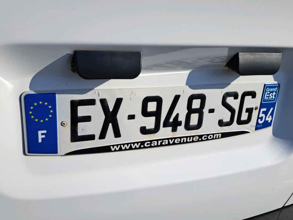 Peugeot EXPERT FGN TOLE STANDARD 2.0  BLUEHDI 120 S&S BVM6 PREMIUM 2018