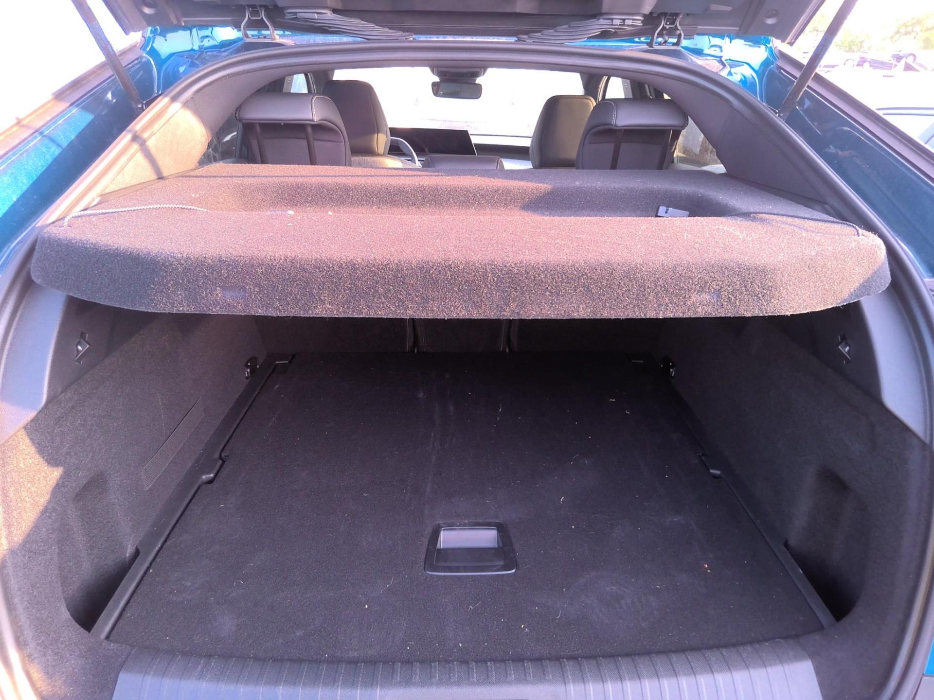 Peugeot 3008 Hybrid 145 e-DCS6 Allure 2025