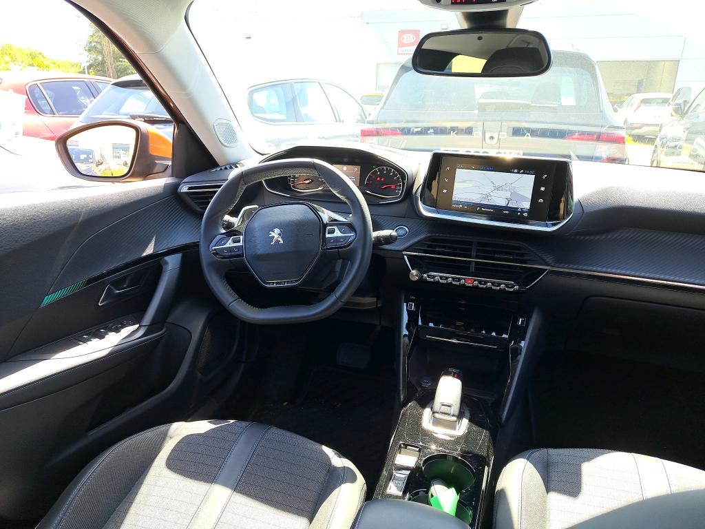 Peugeot 2008 BlueHDi 130 S&S EAT8 Allure 2021