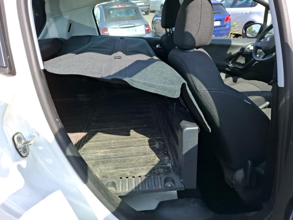 Peugeot 208 AFFAIRE BLUEHDI 100 S&S BVM5 PREMIUM PACK 2019