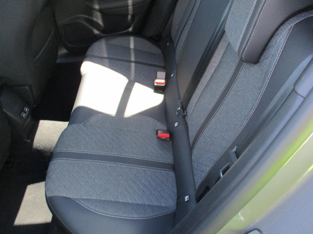 Foto Peugeot 2008 10