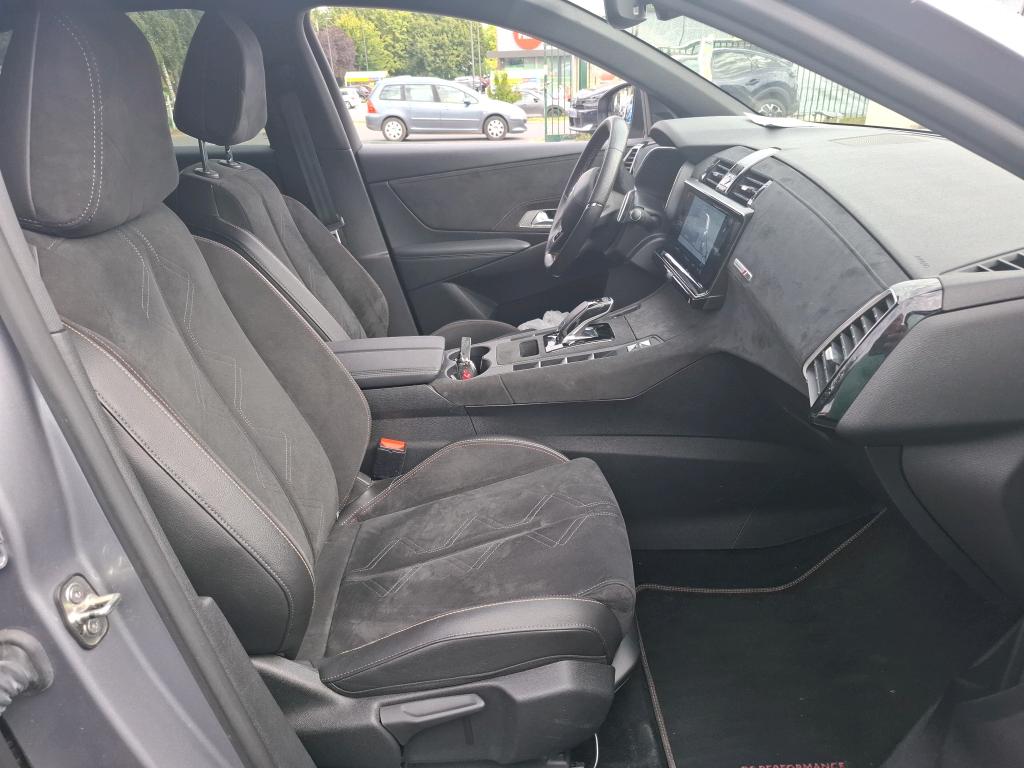 DS DS7 Crossback PureTech 130 EAT8 Performance Line 2021