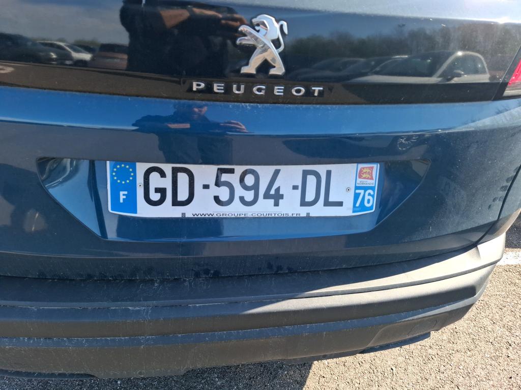 Peugeot 3008 BlueHDi 130ch S&S EAT8 Active Pack 2021