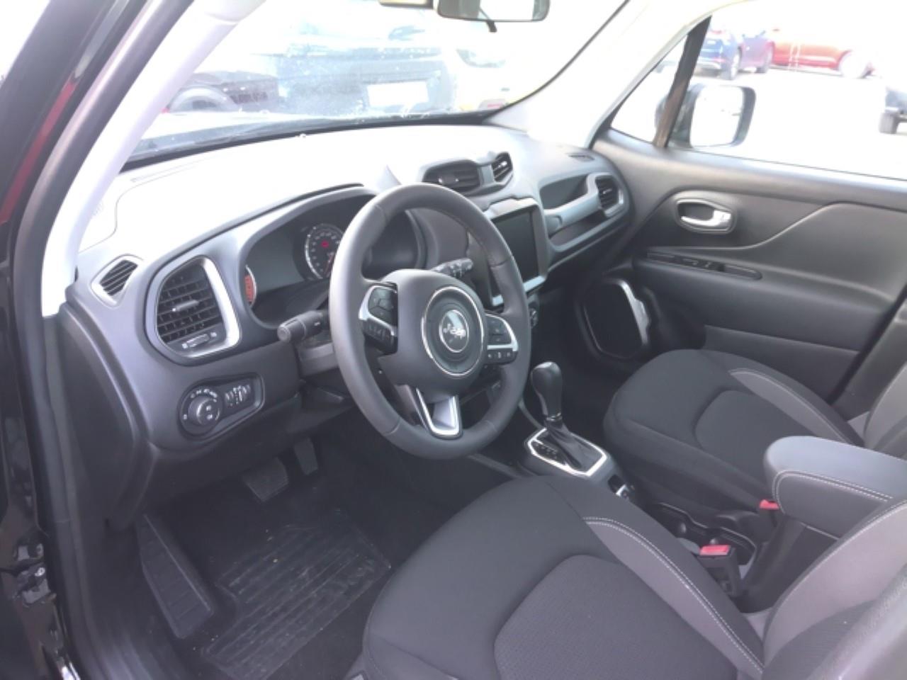 Foto Jeep Renegade 3