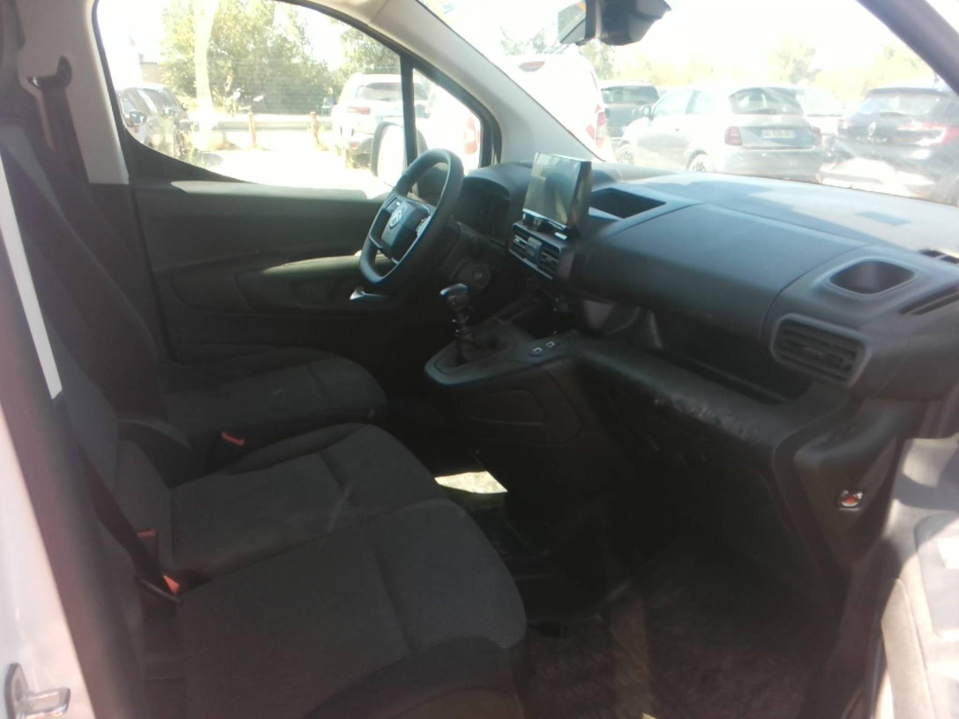 Citroen BERLINGO VAN TAILLE XL 950KG BLUEHDI 100 S&S BVM6 2024