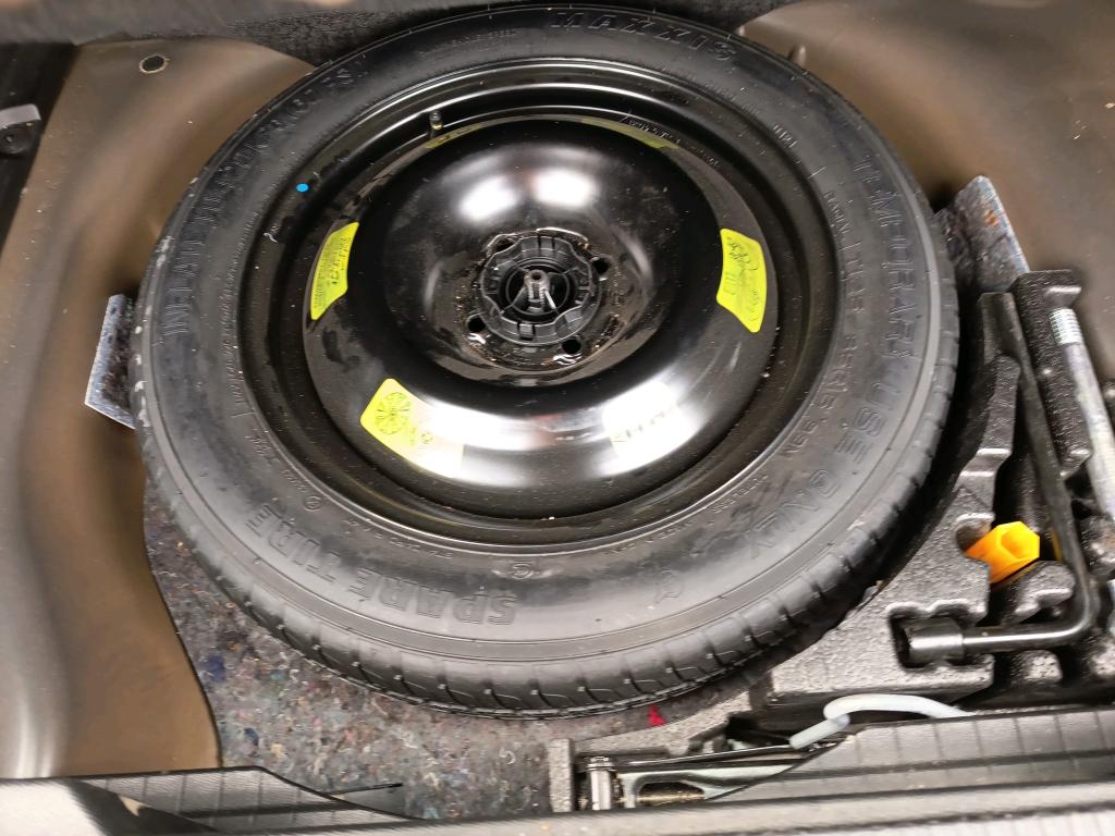 Peugeot 2008 BlueHDi 110 S&S BVM6 Active Business 2021