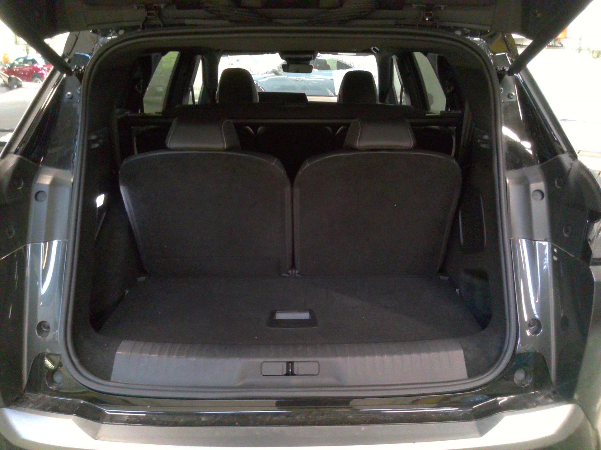 Peugeot 5008 Electrique 73 kWh 210 ch GT 2024